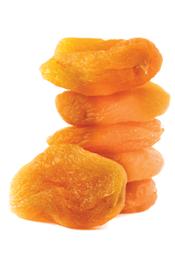 Apēdot vien dažas aprikozes, tu uzņemsi nepieciešamo beta karotīna dienas devu, no kura organisms ražo A vitamīnu. Žāvētas aprikozes satur daudz kālija, dzelzs, magnija un kalcija.