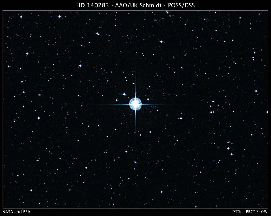 Gemini** Dienvidu (Gemini South) teleskopu, Lûmans ieguva arî tieðo debess apgabala uzòçmumu tuvajâ infrasarkanâ diapazonâ.
