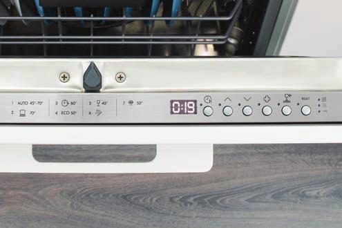 Visas I trauku mazgājamās mašīnas ir p ī ja as lai durvis varētu pieskaņot pārējai virtuves iekārtai.