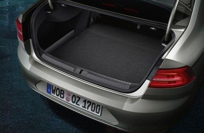 Oriģinālie aksesuāri 03 Bagāžas nodalījuma ieklājs Volkswagen oriģinālais bagāžas nodalījuma ieklājs aizsargā bagāžas nodalījumu pret netīrumiem un novērš priekšmetu slīdēšanu.