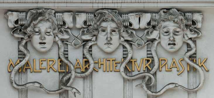 Luego ingresamos al Palacio y Museo Belvedere para descubrir la obra de los artistas más comprometidos con este movimiento modernista: Klimt, Schiele y Kokoshka.