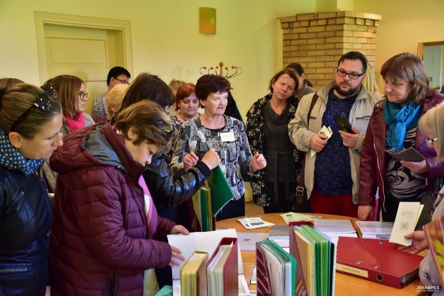 Otrajā konferences dienā, atbilstoši profesionālajām interesēm bibliotekāri, piedaloties programmā "Lokālais kultūras mantojums: apzināšana, pieejamība un partnerība, apmeklēja arī Jēkabpils novada