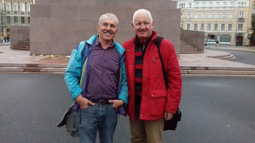 Direktora sleja Īsā tikšanās jeb skats uz Latviju gruzīna acīm Šoruden, pēc vairāk nekā trīsdesmit gadiem, satiku savu Ļeņingradas universitātes kursa biedru no Gruzijas.