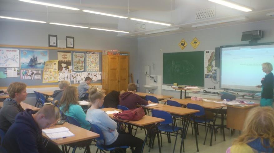 12. novembrī JVMV notika pieredzes apmaiņas seminārs pilsētas un rajona skolu krievu valodas skolotājiem Izglītības