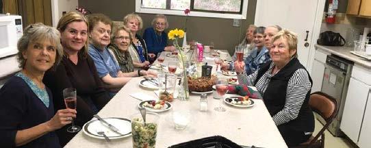 Anitas Bataragas viesošanās Oregonas Latviešu centrā Otrdien, 2017.gada 10. oktobrī Oregonas Latviešu centrā bija iegriezusies bijusī Amerikas Latviešu apvienības priekšsēde Anita Bataraga.