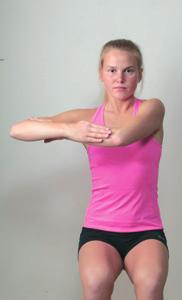 Vingrojumi muskuļu spēkam, līdzsvaram un koordinācijai Turpināt iepriekš uzsākto vingrojumu programmu, pakāpeniski palienot slodzi un iekļaujot vingrojumus ar plašāku kustību amplitūdu plecu locītavā