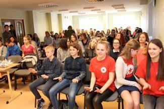 maijā LSK Daugavpils pilsētas komiteja, sadarbojoties ar Daugavpils Universitātes veselības veicināšanas speciālistiem, organizēja konferenci «HIV infekcija Latvijā», kurā piedalījās 160 ģimenes