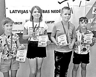 Sambists Viktors Reðko ieguva otro vietu svara kategorijâ lîdz 100 kg.
