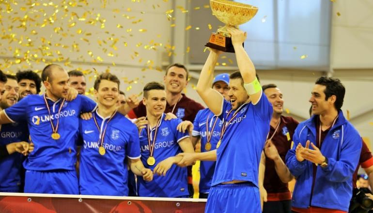 Fināls (līdz vienas komandas 3 uzvarām): FK Nikars BFC Daugavpils 3:0 (4:2; 7:2; 6:0) Sezonas kopsavilkums Šajā sezonā savu astoto čempionu titulu pēc kārtas izcīnīja FK Nikars.