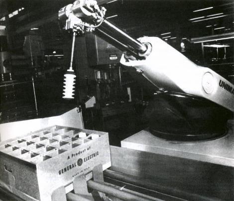 Robotikas vēsture 1947. gads - industriālo robotu attīstības sākums, kad Amerikā tika ieviests pirmais automātiskais elektromehāniskais manipulators, kas tika nosaukts par rūpniecisko robotu 1960.