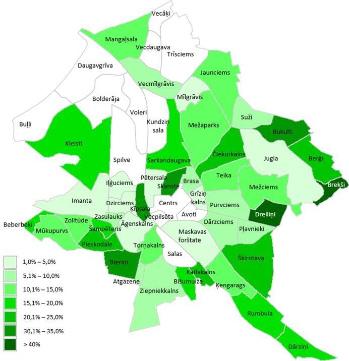 Datu avots: Rīgas pilsētas apkaimju aptauja 2013. gadā Ilustrācija Nr. 29 norāda Rīgas pilsētas apkaimju iedzīvotāju privāto automašīnu un sabiedriskā transporta izmantotāju īpatsvara (%) saldo.
