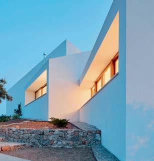 Objekts: MM House, Palma de Maljorka, Spānija Arhitektu birojs OHLAB Baumit produkti: Baumit ProSystem, Baumit FineTop Nodots ekspluatācijā 2015.