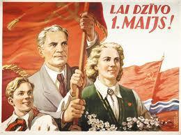 Starptautiski tiek atzīta Latvijas neatkarības atjaunošana. 1991. PSRS mantojums. Ir aizliegti latviešu tautas svētki, tautas dziesmas un grāmatas.