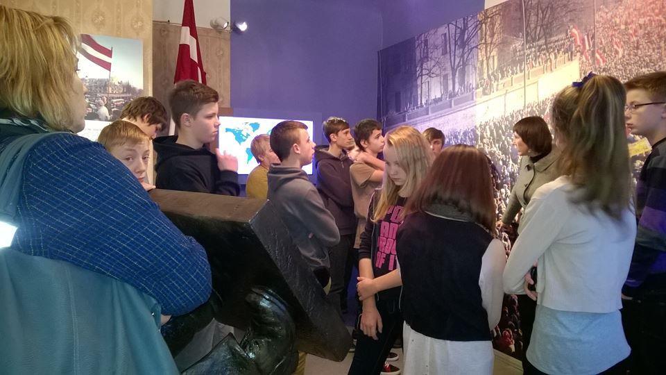 Ar šā gada janvāri Tautas frontes muzejs darbojas Latvijas Nacionālā vēstures muzeja sastāvā. Pirmais apmeklētājs, Tautas frontes muzejam 13.