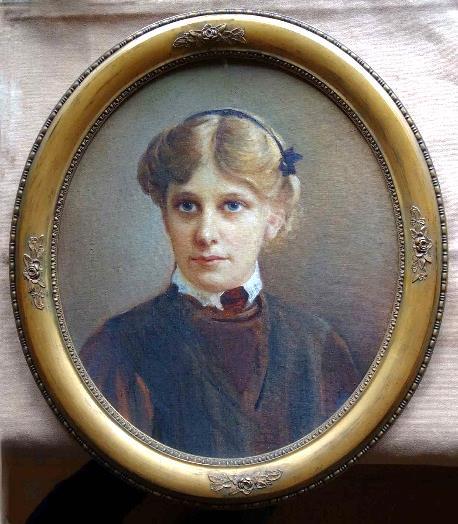 12 Rāmis J. Zēgnera gleznai «Marijas Akurateres māsas Elfrīdas Dišleres portrets», kartons/eļļa, ap 1911. g. Gleznas Skaits 1 Datējums Gleznas inv. Nr. RTMM 392895 L. J. Ak. Md.2 ap 1911.