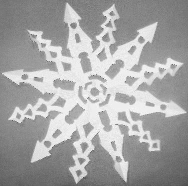 b) Izveido 5. att. redzamās sniegpārsliņas šablonu uzzīmē to 7. att.! c) Izdomā pats savu sniegpārsliņas dizainu (skat.