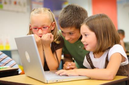 Redzes režīms Speciālistu rekomendētais laiks pie datora dienā: bērniem līdz 10 gadiem nepavadīt ilgāk par 30