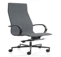 Izmēri 580x570x840mm(sēdes h=440mm),ar pielaidi +/-0mm 8 54 B-K8 Apspriežu krēsls (8.st) Ergonomisks apspriežu krēsls ar sietauduma atzveltni.