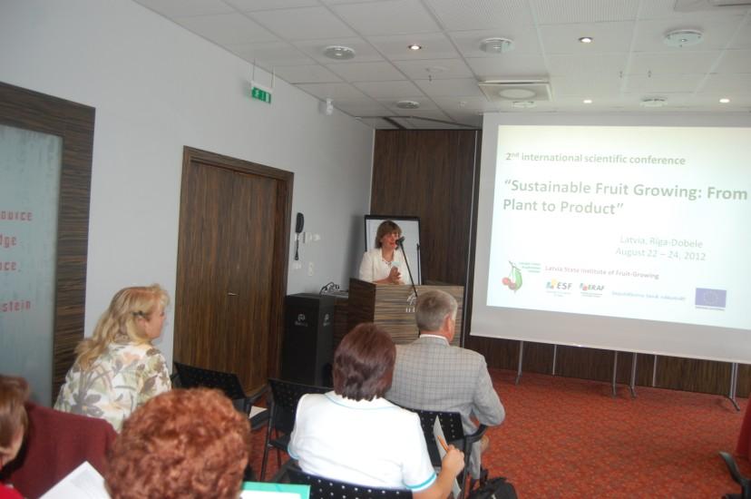 1) LVAI organizētajā 2. Starptautiskajā zinātniskajā konferencē Sustainable Fruit Growing: From Plant to Product, 2012. 22-24.augustā, Rīgā: 1.